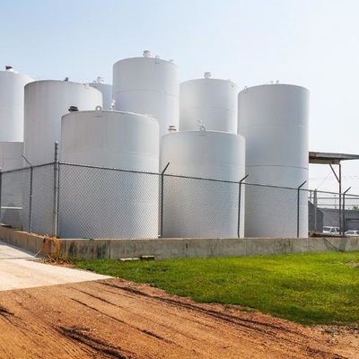 Вертикальный резервуар для хранения промышленной сырой нефти / дизельного топлива / тяжелого топливного масла 300 М3-10000 М3