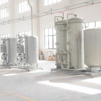 Генератор азота PSA с напряжением 220 В / 380 В / 50-60 Гц, производительность 3-20 Нм3/ч и предлагается OEM